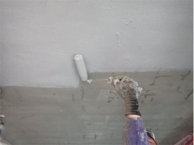 ホゼン材＃１上塗り