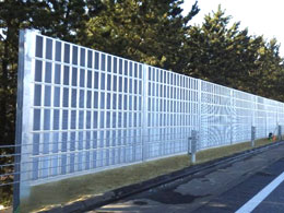 仙台東部道路遮音壁設置後