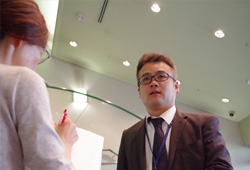 参加者受付の様子2